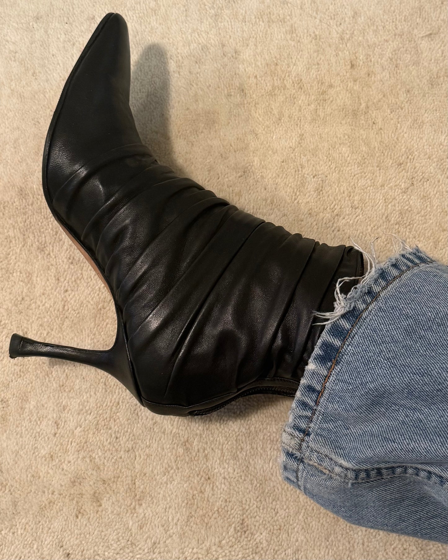 Manolo Boots (37)