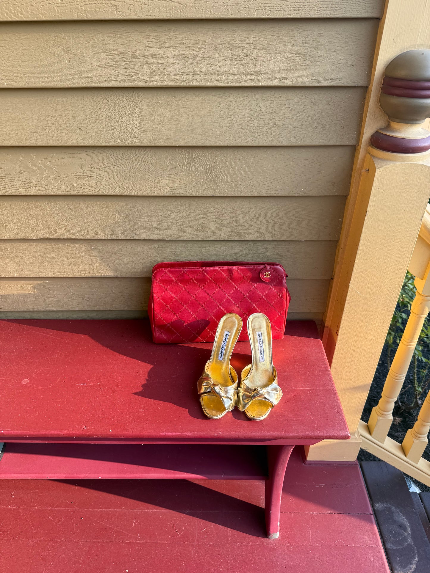 Manolo Blahnik Wedge (36.5)