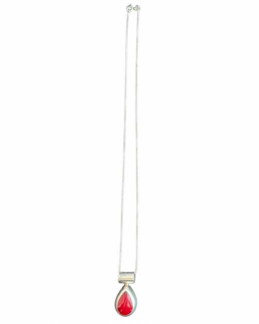 70s Sterling Teardrop Necklace