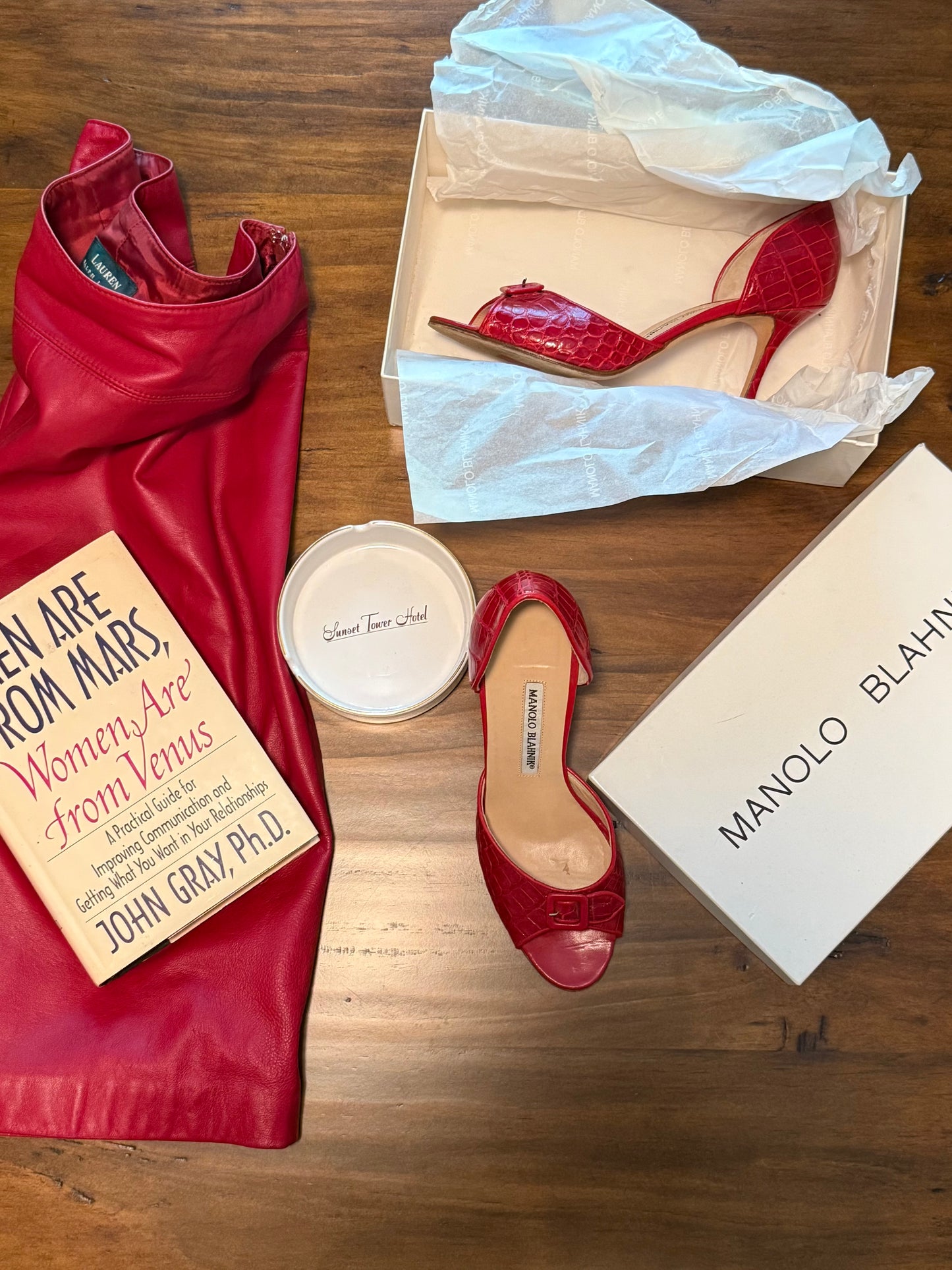 Manolo Crocodile Heels (38.5)