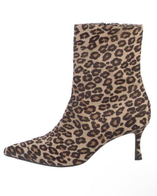 Titti Dell'Acqua Pony hair Animal Print Boots (8.5)